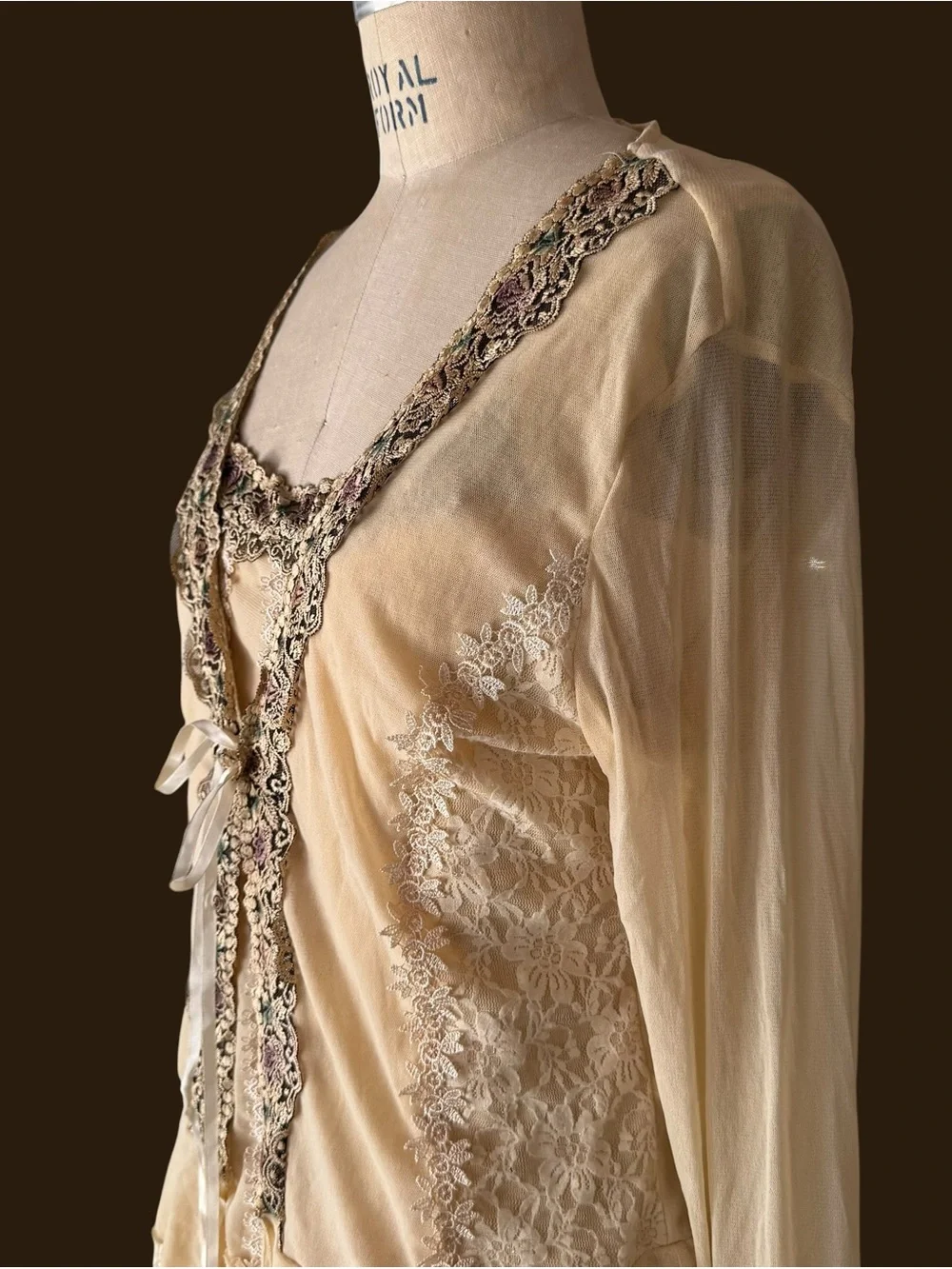 Vintage 90s Romantic Edwardian Cream Lace Cami and Cardigan Set of Two - Picture 5 of 8